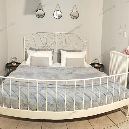 Appartement Georgias House 7 Min From Athens Airport à Artemi Extérieur photo