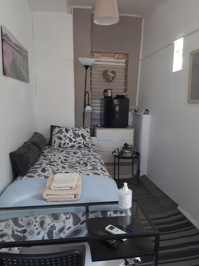 Appartement Georgias House 7 Min From Athens Airport à Artemi Extérieur photo