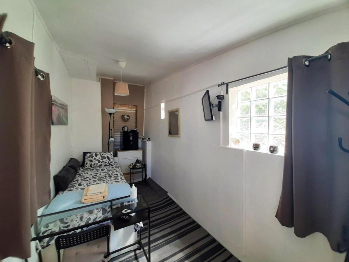 Appartement Georgias House 7 Min From Athens Airport à Artemi Extérieur photo