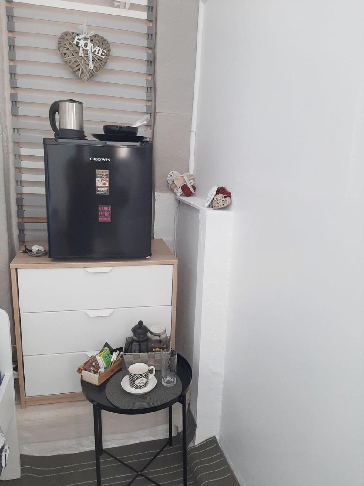 Appartement Georgias House 7 Min From Athens Airport à Artemi Chambre photo